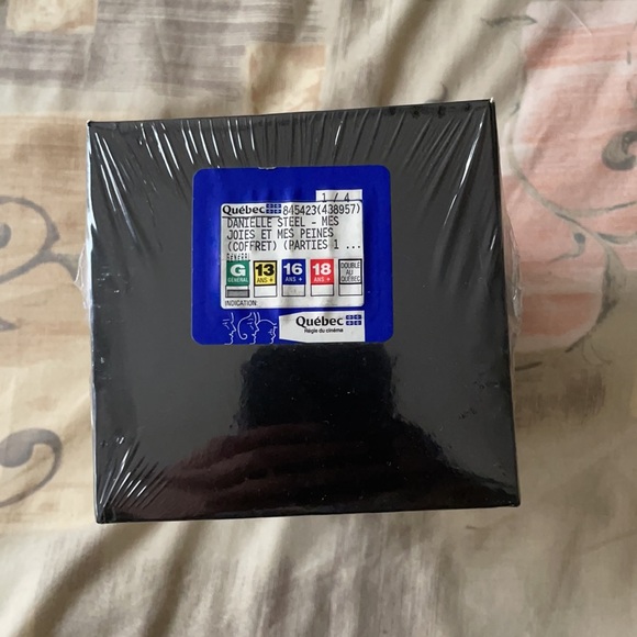 French VHS Movies Danielle Steel Mes joies et mens peines Box Set New - Picture 5 of 6